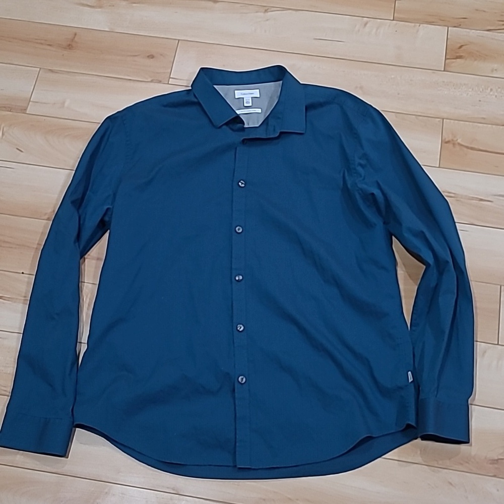 Calvin Klein men's XL button up shirt